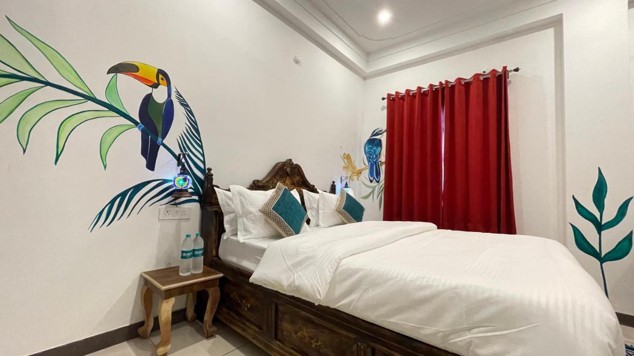 Petal Of Mewar - A Luxury Boutique Hotel Ουνταϊπούρ Εξωτερικό φωτογραφία