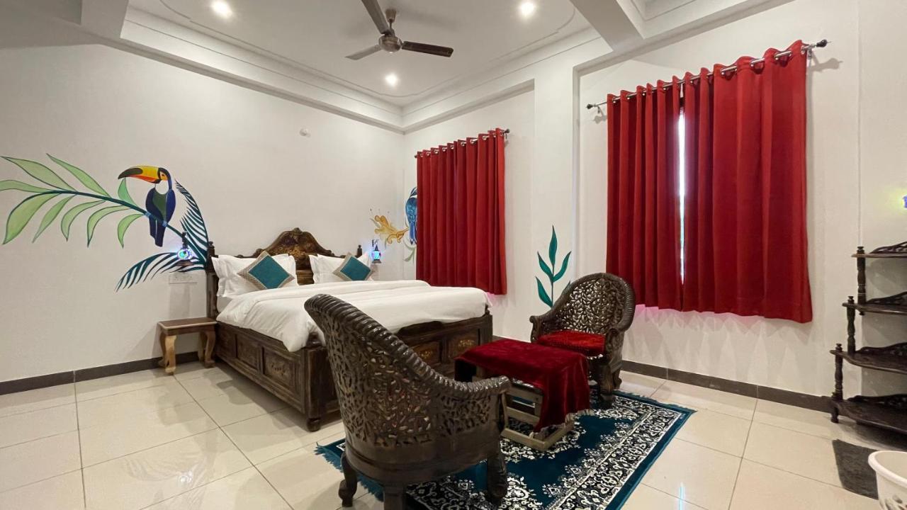 Petal Of Mewar - A Luxury Boutique Hotel Ουνταϊπούρ Εξωτερικό φωτογραφία