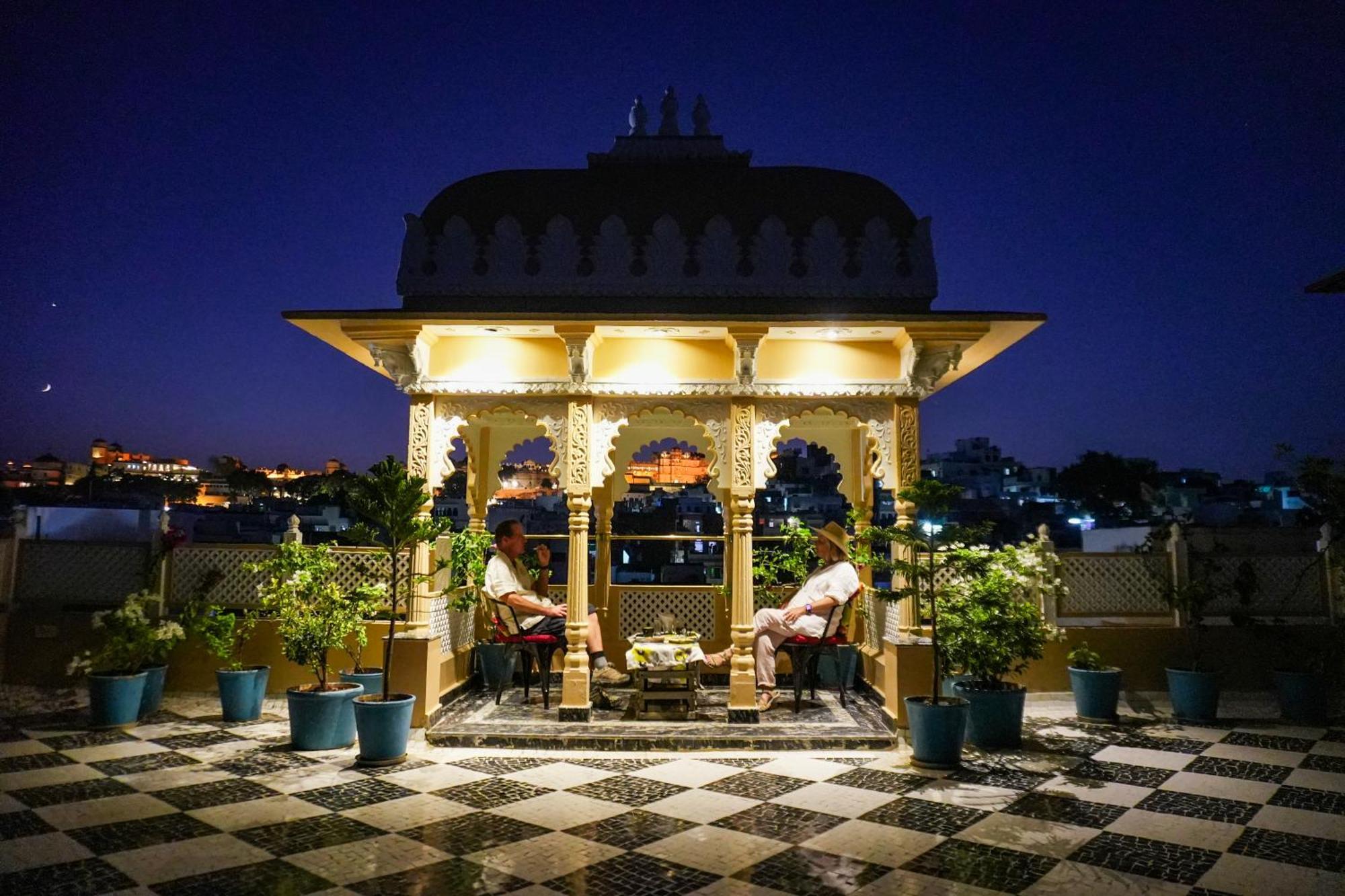 Petal Of Mewar - A Luxury Boutique Hotel Ουνταϊπούρ Εξωτερικό φωτογραφία